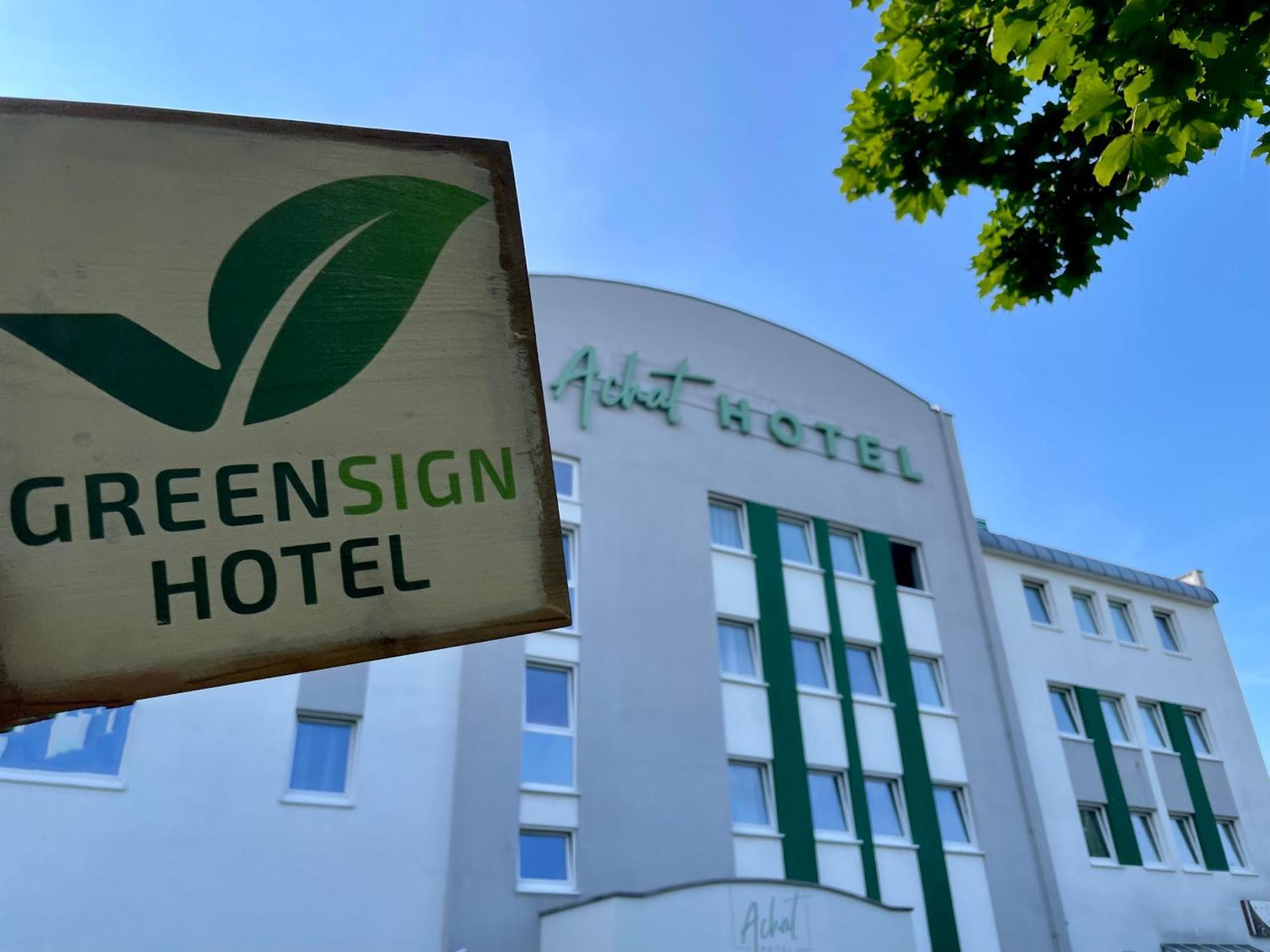 Achat Hotel Monheim Am Rhein Exterior foto