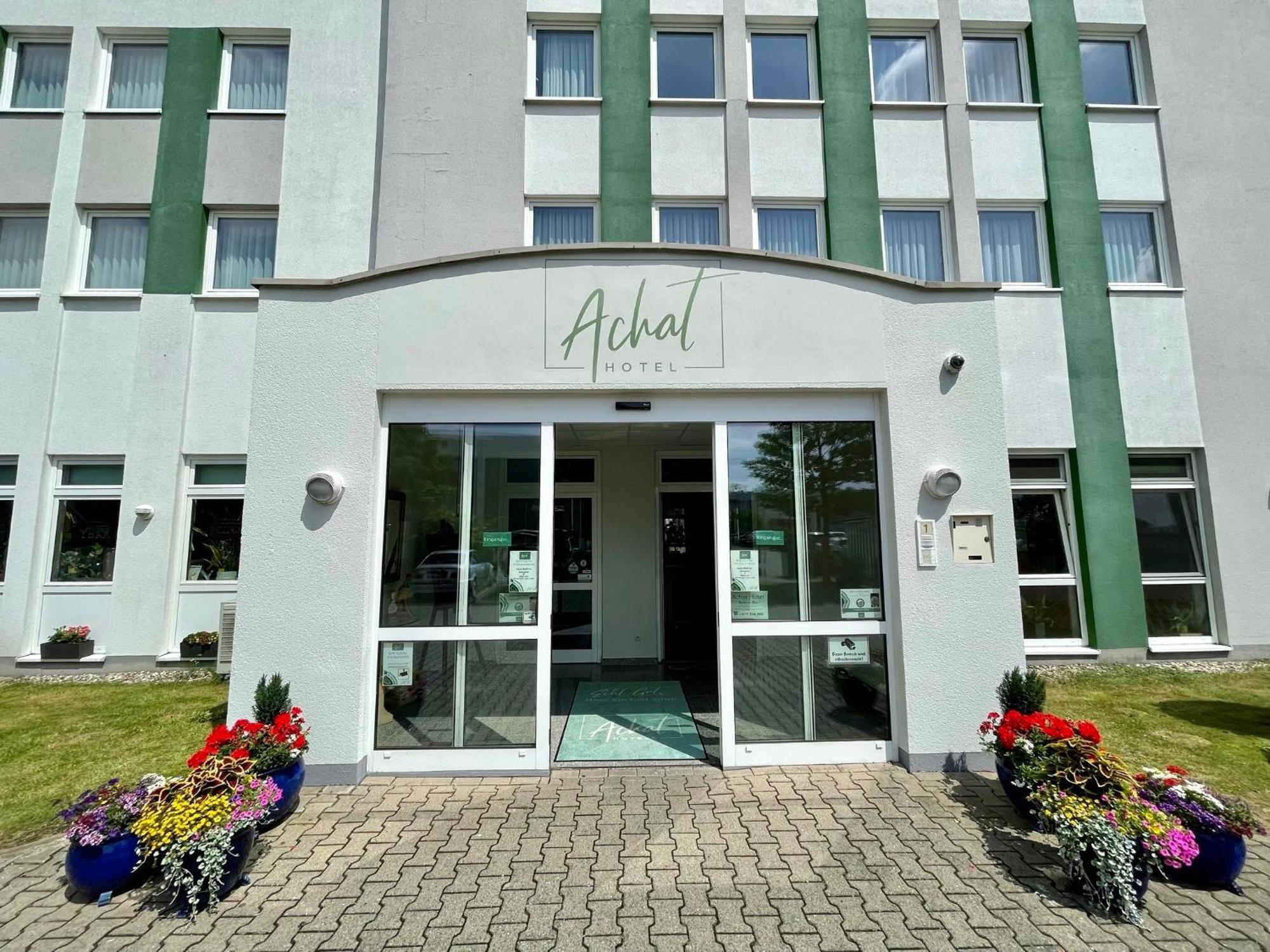 Achat Hotel Monheim Am Rhein Exterior foto